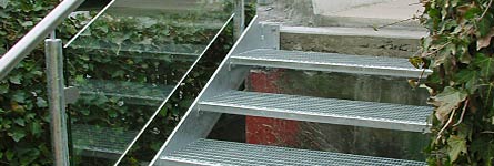 Treppengeländer mit Glaseinsatz